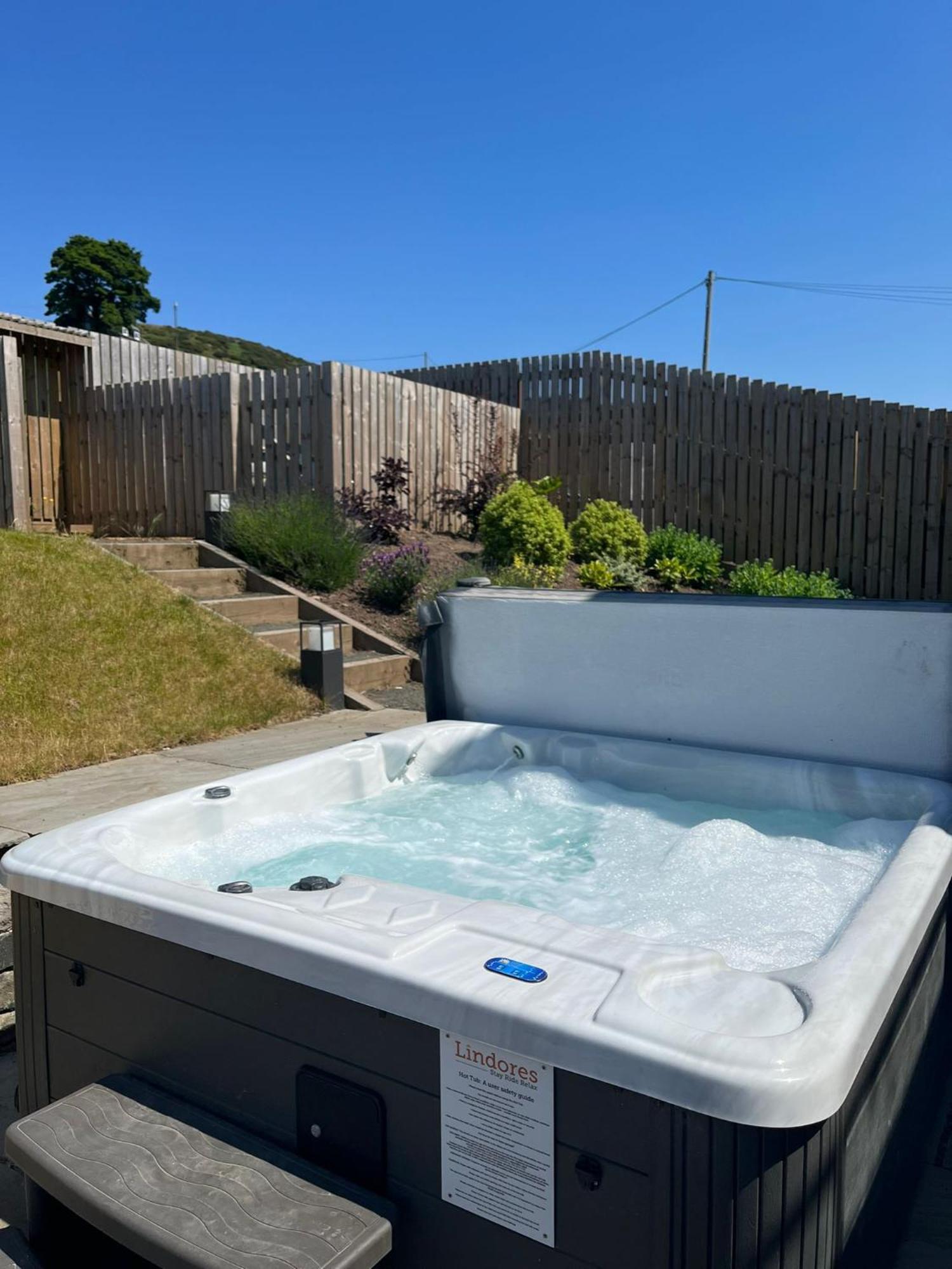 Luxury Lodge With Hot Tub At Lindores Newburgh  Екстериор снимка